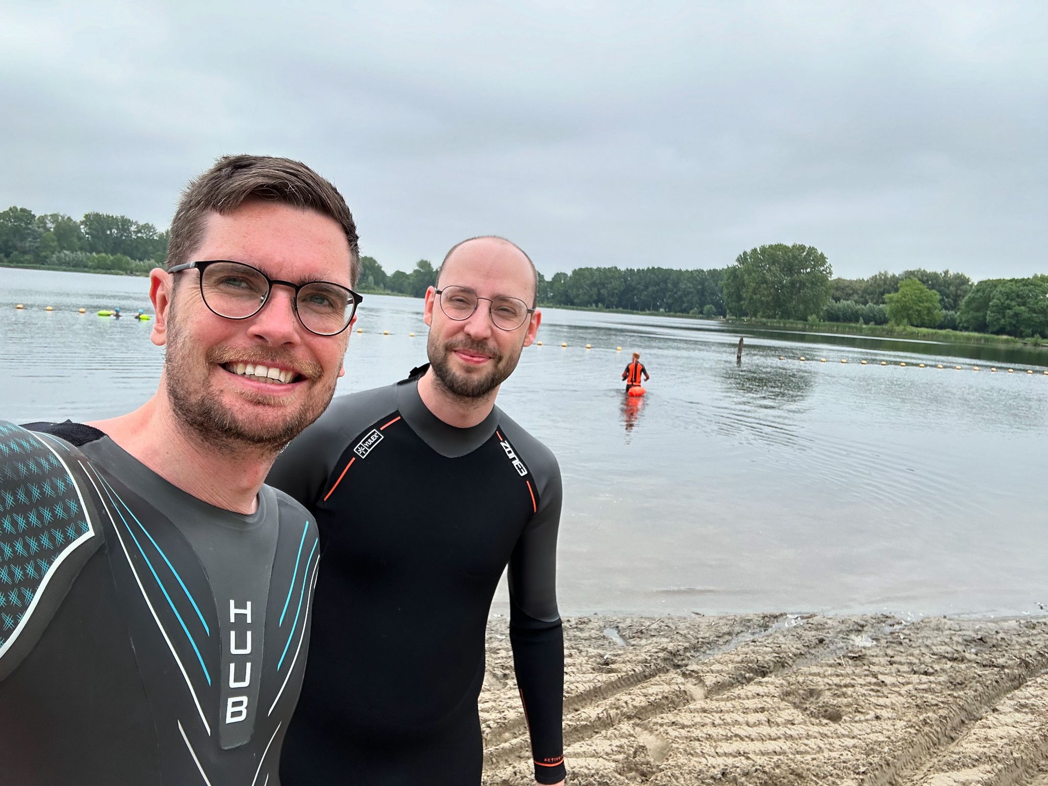Eerste Openwatertraining met Stephan voor KiKa